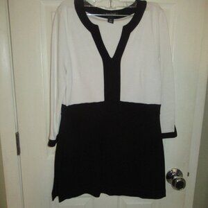 White House Black Market V Neck Quarter Sleeve Dress Medium EUC